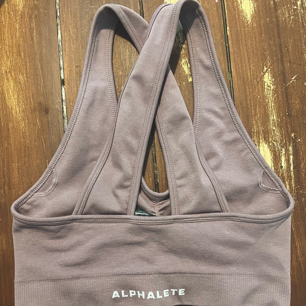 Alphalete Amplify bra